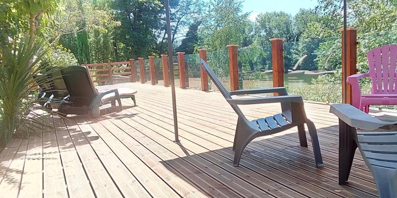 Willa Liberlulle At La Brise Puy-lʼÉvêque Zewnętrze zdjęcie
